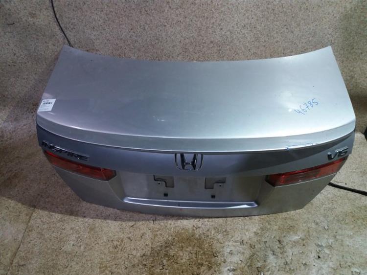Крышка багажника Хонда Инспаер в Белогорске 46785