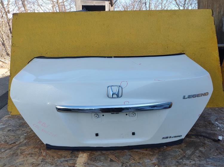 Крышка багажника Хонда Легенд в Белогорске 50805
